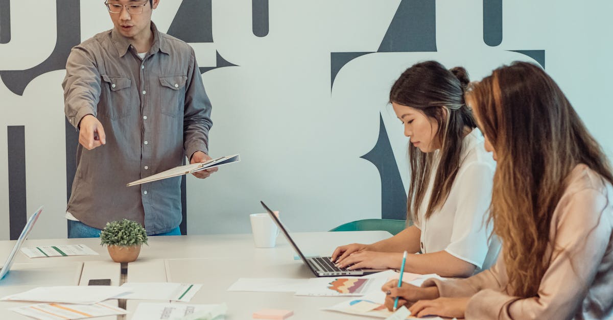 太阳2娱乐，注册|代理短信发送平台