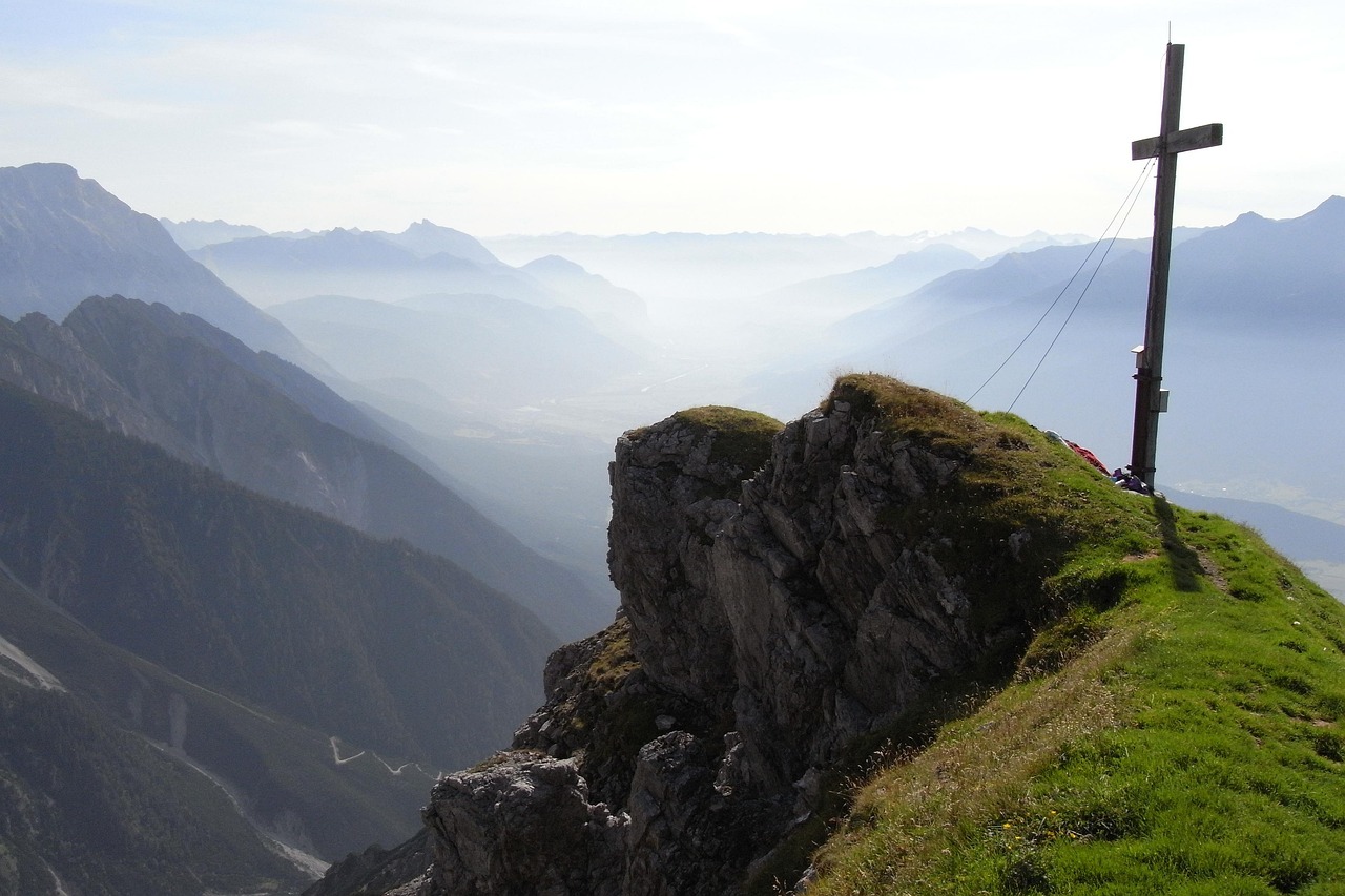 各类app实名实名账号:电脑网上购买游戏账号